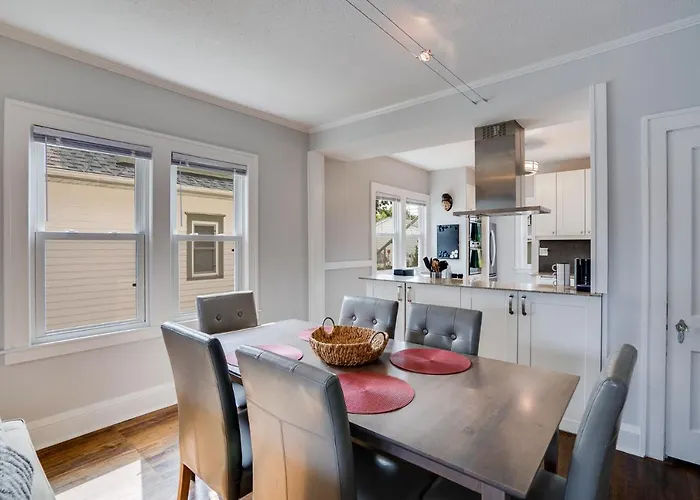 Jewel Of Standish Villa Minneapolis