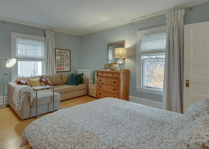 Kenwood Manor Villa Minneapolis