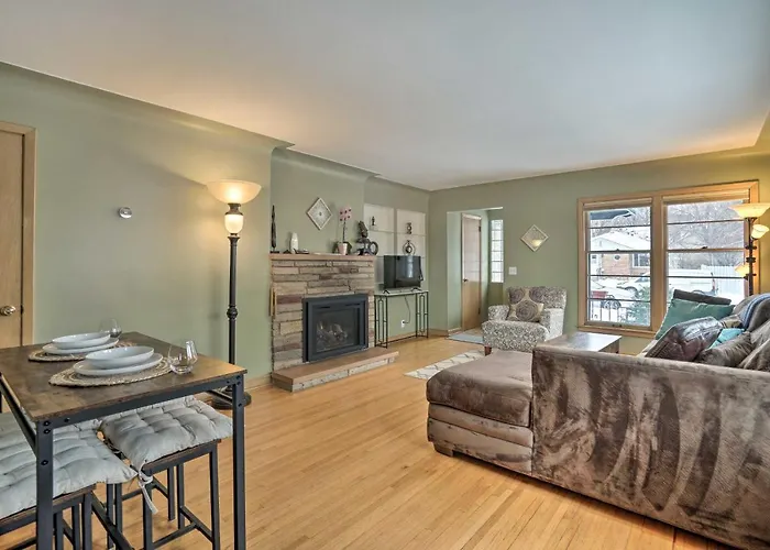 Minneapolis Vacation Rental By Lake Harriet!