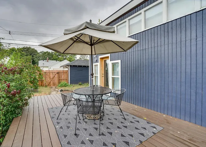 Updated Minneapolis Home In Howe Neighborhood!