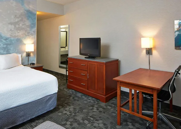 Courtyard By Marriott Bloomington Mall Of America
