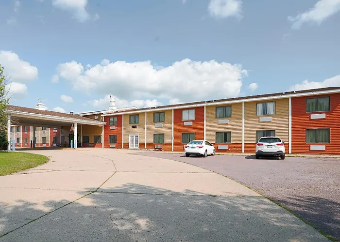 Oyo Hotel Redwood Falls Near Jackpot Casino