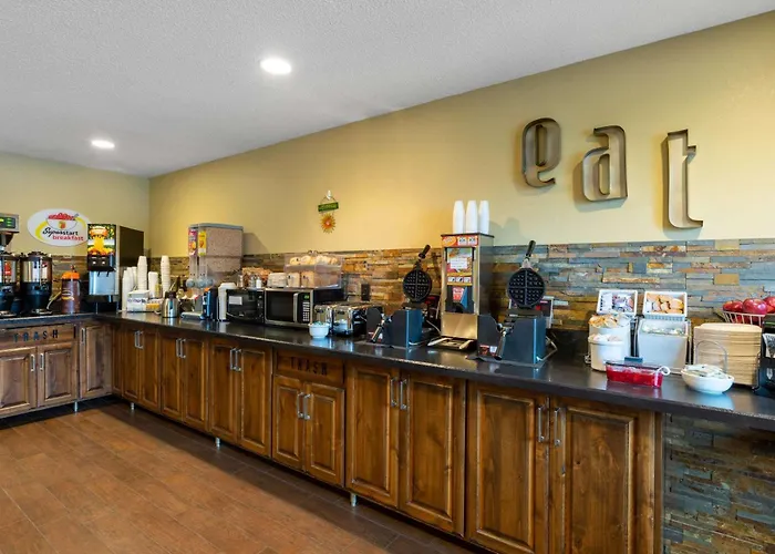 Super 8 By Wyndham Bemidji Mn Hotel