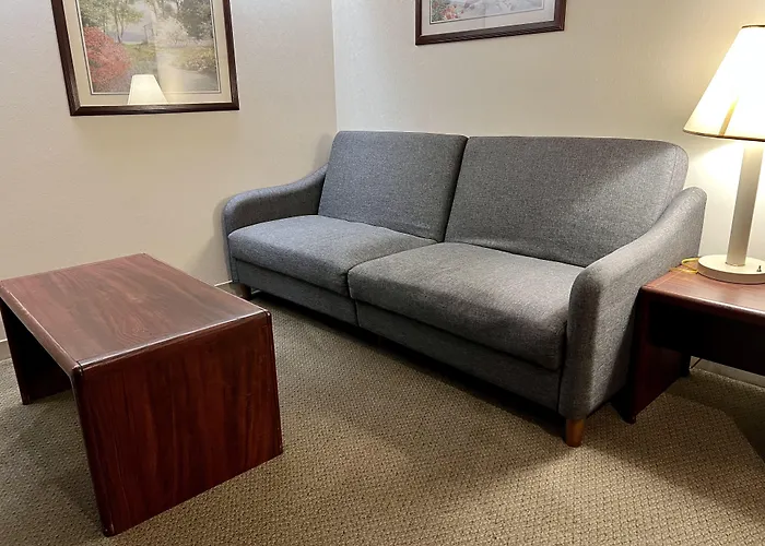 Microtel Inn & Suites By Wyndham Bloomington Msp Airport