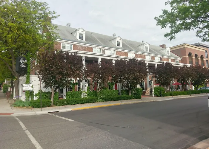 Lowell Inn Stillwater