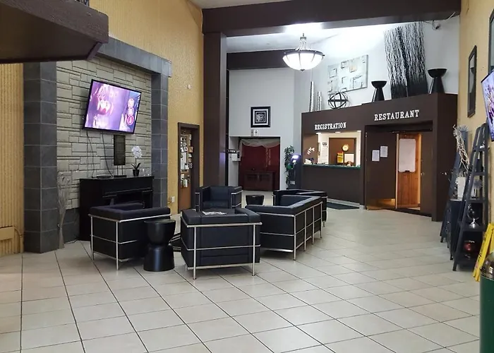 Crookston Inn & Convention Center